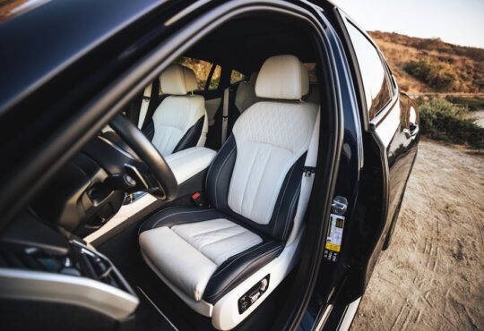 Zdjęcie do artykułu: Pranie tapicerki samochodowej – czego unikać?